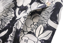 Load image into Gallery viewer, CHANEL シャネル ライオンイラスト パンツ ロングパンツ P37605V27394 M6895 シルク ホワイト ブラック 美品 中古 47125