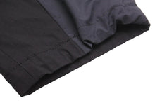 Load image into Gallery viewer, 極美品 sacai Hank Willis Thomas 切替カーゴパンツ 1-02449 個人保管 ブラック×ネイビー サイズ２ 未使用品 中古 47143