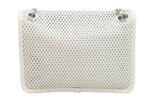 Load image into Gallery viewer, CHANEL シャネル ショルダーバッグ ココマーク チェーンショルダー17番台 ホワイト パンチングレザー シルバー金具 美品 中古 47160