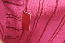 Load image into Gallery viewer, LOUIS VUITTON ルイヴィトン ポシェットコスミック アクセサリーポーチ 村上隆 M93166 PVC パテントレザー ローズ 美品 中古 47206