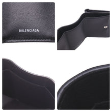 Load image into Gallery viewer, BALENCIAGA バレンシアガ 三つ折り財布 ブラック PAPIER MINI ペーパー ミニ 美品 中古 391446 0ID4N 1092 47220