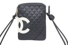 Load image into Gallery viewer, CHANEL シャネル カンボンライン ミディアムポシェット ココマーク 9番台 A25178 カーフレザー ブラック ホワイト 美品 中古 47228