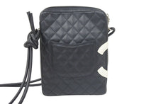Load image into Gallery viewer, CHANEL シャネル カンボンライン ミディアムポシェット ココマーク 9番台 A25178 カーフレザー ブラック ホワイト 美品 中古 47228