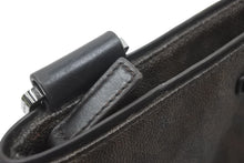 Load image into Gallery viewer, MICHAEL KORS マイケルコース ショルダーバッグ 肩掛けバッグ MKロゴ PVC ブラウン シルバー金具 美品 中古 47316