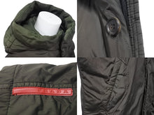 Load image into Gallery viewer, PRADA プラダ SPORTS スポーツ ダウンジャケット トップス SGV310 ナイロン ダックフェザー カーキ サイズ46 良品 中古 47380