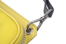 Load image into Gallery viewer, PRADA プラダ アイコニック ナイロンファブリック ショルダーバッグ イエロー ファスナーシルバー金具 美品 中古 47397