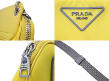 Load image into Gallery viewer, PRADA プラダ アイコニック ナイロンファブリック ショルダーバッグ イエロー ファスナーシルバー金具 美品 中古 47397