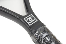 Load image into Gallery viewer, CHANEL シャネル スポーツライン テニスラケット ココマーク ボール付き プラスチック ブラック ホワイト 美品 中古 47402