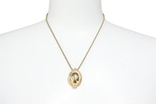 Load image into Gallery viewer, Christian Dior クリスチャン ディオール CD ネックレス ゴールド vintage ヴィンテージ オールド 中古 47405