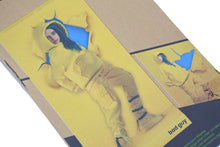 Load image into Gallery viewer, 新品未開封品 Playmates Toys プレイメイトズトイズ フィギュア BILLIE EILISH ビリーアイリッシュ Bad Guy バッドガイ 中古 47474