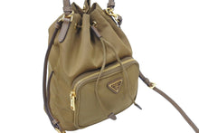 Load image into Gallery viewer, PRADA プラダ ショルダーバッグ 巾着バッグ 2WAYバッグ ヴェラ デュエット リナイロン ブラウン ゴールド金具 美品 中古 47559