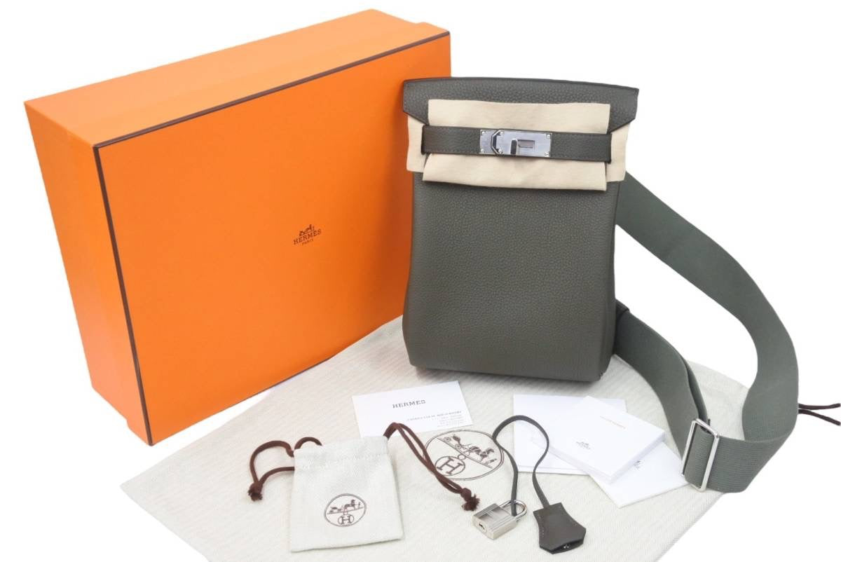 新品未使用 エルメス HERMES アッカドPM U刻印 ワンショルダー
