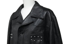 Load image into Gallery viewer, CELINE セリーヌ ライダースジャケット 20AW スタッズ レザージャケット ブラック サイズ50 2E686269LL 中古 47761