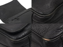 Load image into Gallery viewer, GIANNI VERSACE ジャンニヴェルサーチ ショルダーバッグ 肩掛けバッグ レザー ブラック シルバー金具 良品 中古 47774