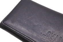 Load image into Gallery viewer, GIANNI VERSACE ジャン二・ヴェルサーチ カードケース 名刺入れ レザー ブラック オープンポケット 美品 中古 47776