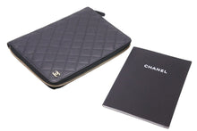 Load image into Gallery viewer, 極美品 CHANEL シャネル ココマーク マトラッセ カードケース 名刺入れ 6番台 キャビアスキン ブラック 中古 47847