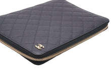 Load image into Gallery viewer, 極美品 CHANEL シャネル ココマーク マトラッセ カードケース 名刺入れ 6番台 キャビアスキン ブラック 中古 47847