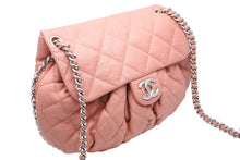Load image into Gallery viewer, 極美品 CHANEL シャネル マトラッセ チェーンアラウンド ショルダーバッグ 15番台 ラムスキン サーモンピンク シルバー 中古 47858