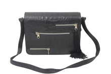 Load image into Gallery viewer, GIANNI VERSACE ジャンニヴェルサーチ ショルダーバッグ 肩掛けバッグ レザー ブラック シルバー金具 良品 中古 47879