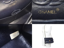 Load image into Gallery viewer, CHANEL シャネル マトラッセWフラップチェーンショルダーバッグ 0番台 ラムスキン 23cm ネイビー ゴールド金具 美品 中古 47974