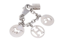 Load image into Gallery viewer, HERMES エルメス アミュレット4 ブルロック バッグチャーム キーホルダー 50g ドッグ ホース H メタル シルバー 美品 中古 47998