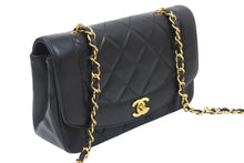 Load image into Gallery viewer, CHANEL シャネル ヴィンテージ ダイアナ22 マトラッセチェーンショルダーバッグ 2番台 ブラック ゴールド金具 美品 中古 48008