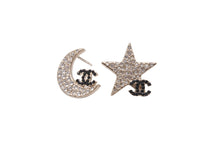 Load image into Gallery viewer, 希少 CHANEL シャネル ピアス レア ラインストーン スター ムーン 星 三日月 黒ストーン ココマーク 08Pゴールド 中古 48048