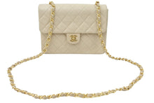 Load image into Gallery viewer, [USED/中古]CHANEL シャネル ショルダーバッグ ベージュ ラムスキン ゴールド金具 Cランク 中古 48054