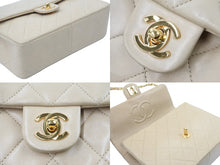 Load image into Gallery viewer, [USED/中古]CHANEL シャネル ショルダーバッグ ベージュ ラムスキン ゴールド金具 Cランク 中古 48054