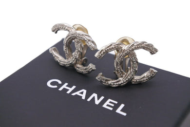 美品 CHANEL シャネル ピアス イヤリング ココマーク ツイスト ビンテージ スタッド シルバー 9.0ｇ 中古 48081