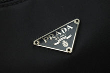 Load image into Gallery viewer, PRADA プラダ ハンドバッグ テスート ナイロン ブラック 三角ロゴ シルバー金具 美品 中古 48116