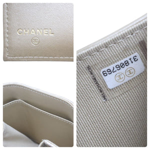 CHANEL シャネル マトラッセ 三つ折り財布 スモールフラップウォレット 31番台 2021年 レザー ゴールド シルバー 美品 中古 48154