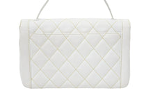 Load image into Gallery viewer, CHANEL シャネル ワイルドステッチ フラップ ハンドバッグ ココマーク 9番台 ラムスキン ホワイト ゴールド金具 美品 中古 48157