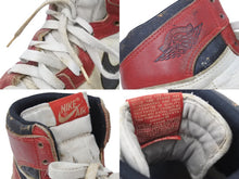 Load image into Gallery viewer, NIKE ナイキ AIR JORDAN1 エアージョーダン AJ1 OG High シカゴ 1985 スニーカー ホワイト レッド ブラック 8.5 美品 中古 48185