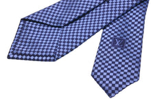 Load image into Gallery viewer, LOUIS VUITTON ルイ・ヴィトン クラヴァット マイクロダミエ 8CM シルク 100％ マリーヌ ブルー ネイビー MR0198 中古 48287