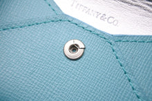 Load image into Gallery viewer, 極美品 TIFFANY&amp;Co. ティファニー カードケース ティファニーブルー 名刺入れ 小物 シルバー金具 ロゴ レザー 中古 48391