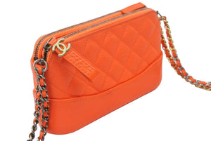 CHANEL シャネル ショルダーバッグ マトラッセショルダーバック オレンジ CCマークファスナ 28841186 中古 48408