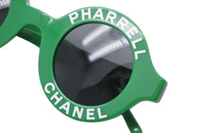 Load image into Gallery viewer, 新品同様 CHANEL PHARRELL シャネル ファレル サングラス カプセルコレクション 19ss round sunglasses グリーン 中古 48505