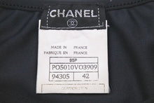 Load image into Gallery viewer, CHANEL シャネル 半袖Ｔシャツ チビT クロップド ココマーク PO5010VO3909 94305 95P ナイロン ブラック 42 美品 中古 48509