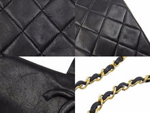 Load image into Gallery viewer, CHANEL シャネル シングル フラップ ショルダーバッグ ラムスキン 1番台 中マトラッセ ゴールド金具 ブラック 中古 48597