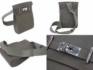 新品未使用 エルメス HERMES アッカドPM U刻印 ワンショルダーバッグ カーキ 新型 シルバー金具 中古 48816