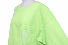 Load image into Gallery viewer, CHROME HEARTS(クロムハーツ)アームCHプラス ファイヤーパターンプリントクルーネック長袖Tシャツ L 美品 中古 48834