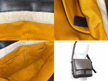 Load image into Gallery viewer, GOYARD GRAND BLEU MM ゴヤール グランブルーMM ショルダーバッグ イニシャル入り ブラック 美品 中古 48974