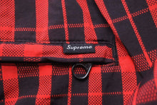 Load image into Gallery viewer, Supreme シュプリーム 18AW ナイロン チェック トラック パンツ レッド ブラック ボトムス サイズM 中古 48996