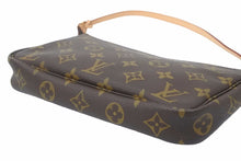 Load image into Gallery viewer, 極美品 LOUIS VUITTON ルイ・ヴィトン モノグラム ポシェット アクセソワール アクセサリーポーチ アクセポ M51980 中古 49071