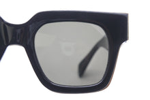 Load image into Gallery viewer, CELINE セリーヌ サングラス ウェリントン CL41097 49□21 プラスチック ブラック ゴールド 美品 中古 49059