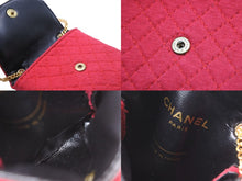 Load image into Gallery viewer, CHANEL シャネル マトラッセ ミニポシェット チェーンショルダーバッグ コットンジャージ ピンク ゴールド金具 中古 49115