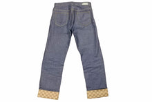Load image into Gallery viewer, 極美品 GUCCI グッチ GG 折り返し付き デニムパンツ ダークブルー 現行 ロゴ ボトムス ‎700949 XDB1Z 4759 サイズ34 中古 49122