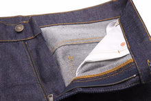 Load image into Gallery viewer, 極美品 GUCCI グッチ GG 折り返し付き デニムパンツ ダークブルー 現行 ロゴ ボトムス ‎700949 XDB1Z 4759 サイズ34 中古 49122