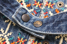 Load image into Gallery viewer, KAPITAL キャピタル デニムパンツ 柄刺繍 麻 インディゴ マルチカラー サイズ1 美品 中古 49176